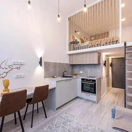 Sigma Skyline Loft In *